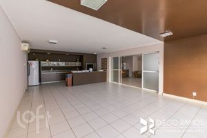 Image 1 - 873127