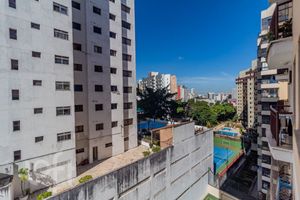 Image 11 - 873131