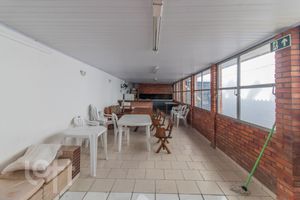 Image 11 - 873133