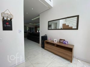 Image 10 - 873138
