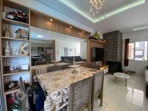 Image 4 - 873138