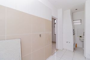 Image 6 - 873226