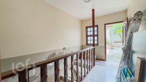 Image 12 - 873228