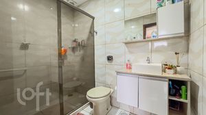 Image 19 - 873228