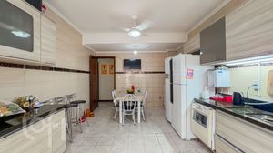 Image 43 - 873228