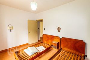 Image 32 - 873242