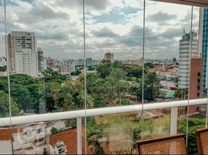 Image 27 - 873250