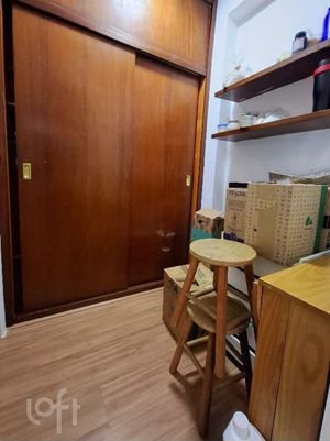 Image 20 - 873256