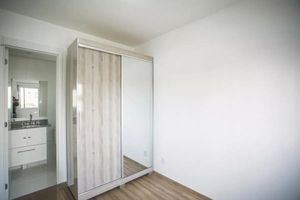 Image 9 - 873258