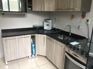 Image 12 - 873260