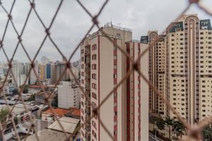 Image 12 - 873261