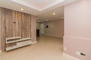 Image 7 - 873265