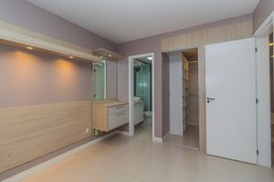 Image 18 - 873265