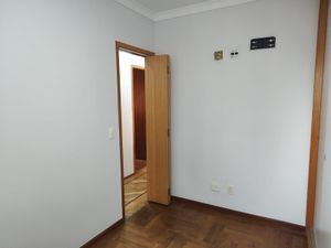 Image 32 - 873291