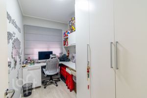 Image 12 - 873293