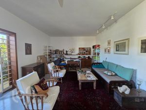 Image 15 - 873302