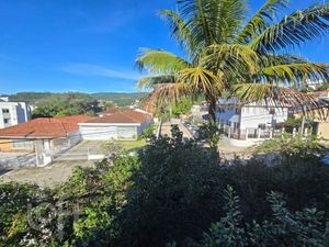 Image 35 - 873302