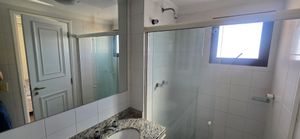 Image 4 - 873304
