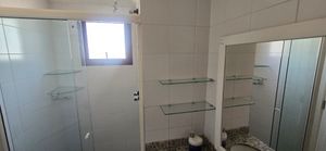 Image 12 - 873304