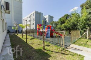 Image 24 - 873307
