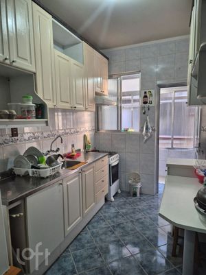 Image 11 - 873308