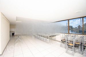 Image 16 - 873311