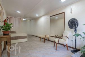 Image 17 - 873313