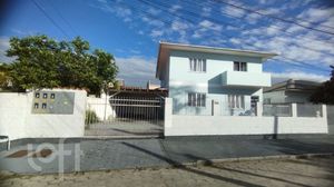Image 17 - 873316