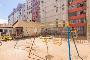 Image 5 - 873334