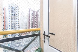 Image 29 - 873355