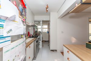 Image 51 - 873355