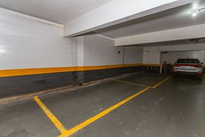 Image 61 - 873355