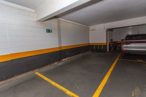 Image 63 - 873355