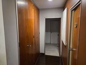 Image 8 - 873376