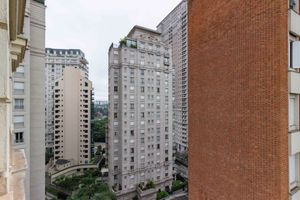 Image 26 - 873379