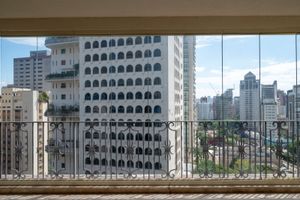 Image 3 - 873379