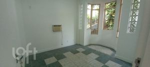 Image 10 - 873382