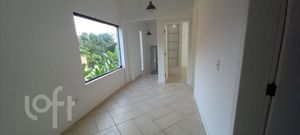 Image 15 - 873382