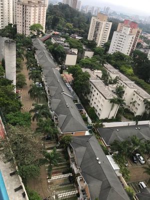 Image 9 - 873385