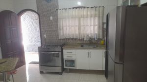 Image 5 - 873403