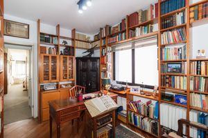 Image 18 - 873454