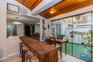 Image 11 - 873455