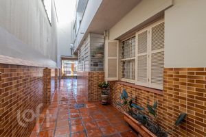 Image 35 - 873463