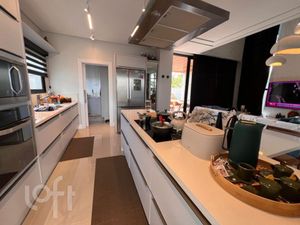 Image 14 - 873498