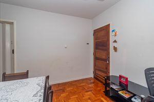 Image 3 - 873508