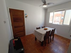 Image 4 - 873508