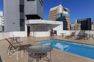 Image 32 - 873513