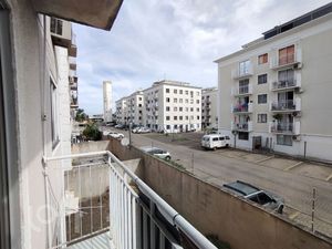 Image 17 - 873514