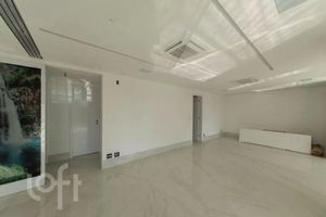 Image 3 - 873520