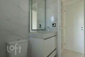 Image 35 - 873520